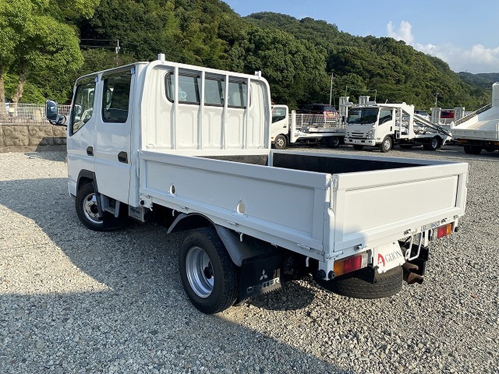 三菱ふそう　キャンターガッツ