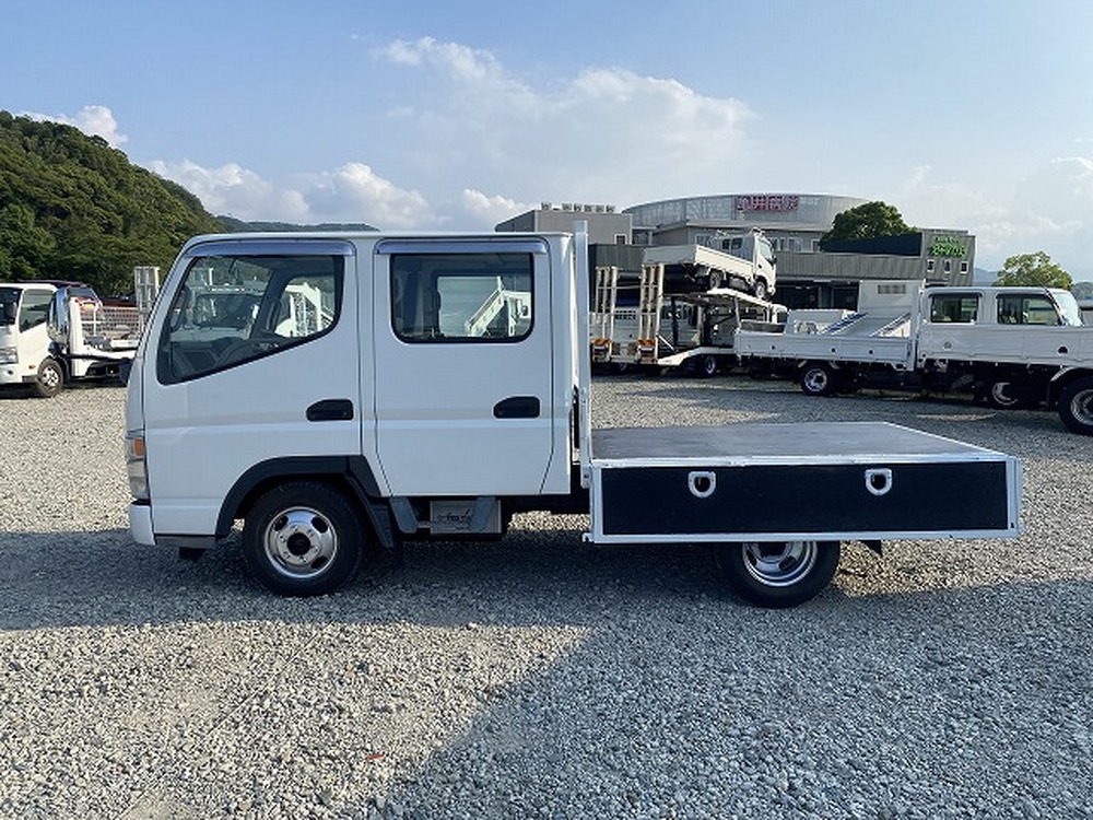 三菱ふそう　キャンターガッツ