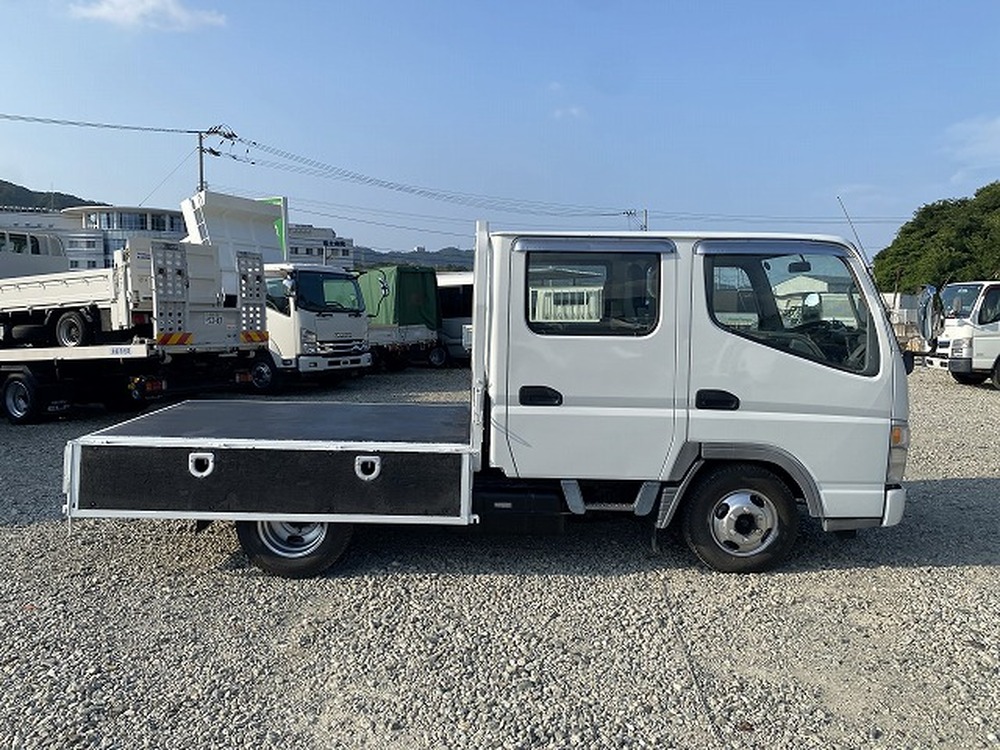 三菱ふそう　キャンターガッツ