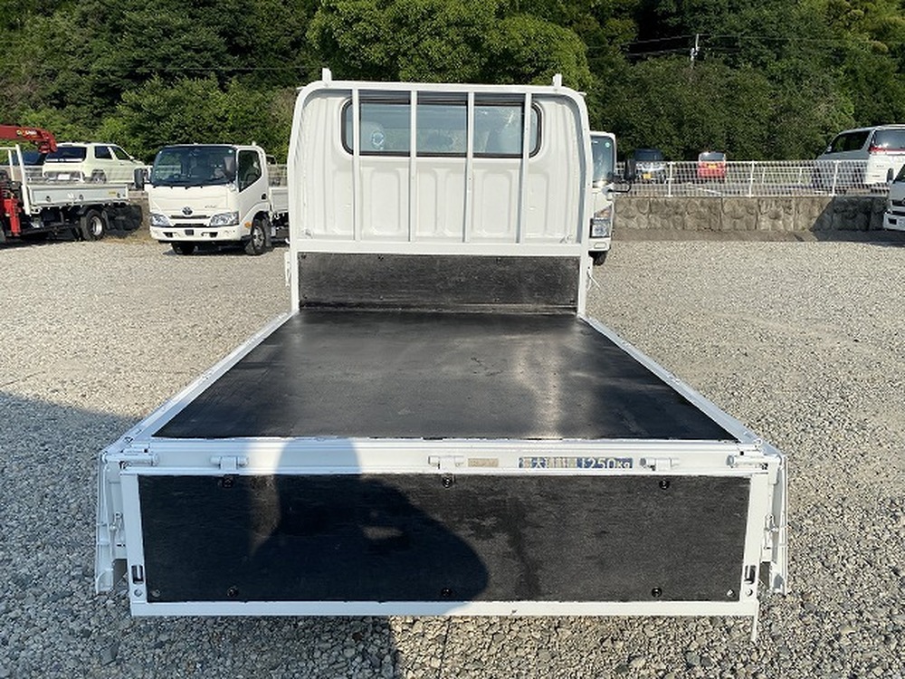 三菱ふそう　キャンターガッツ