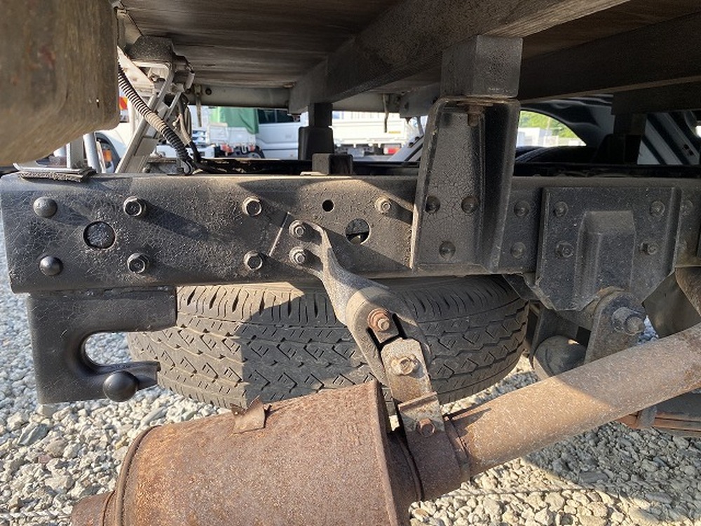 三菱ふそう　キャンターガッツ