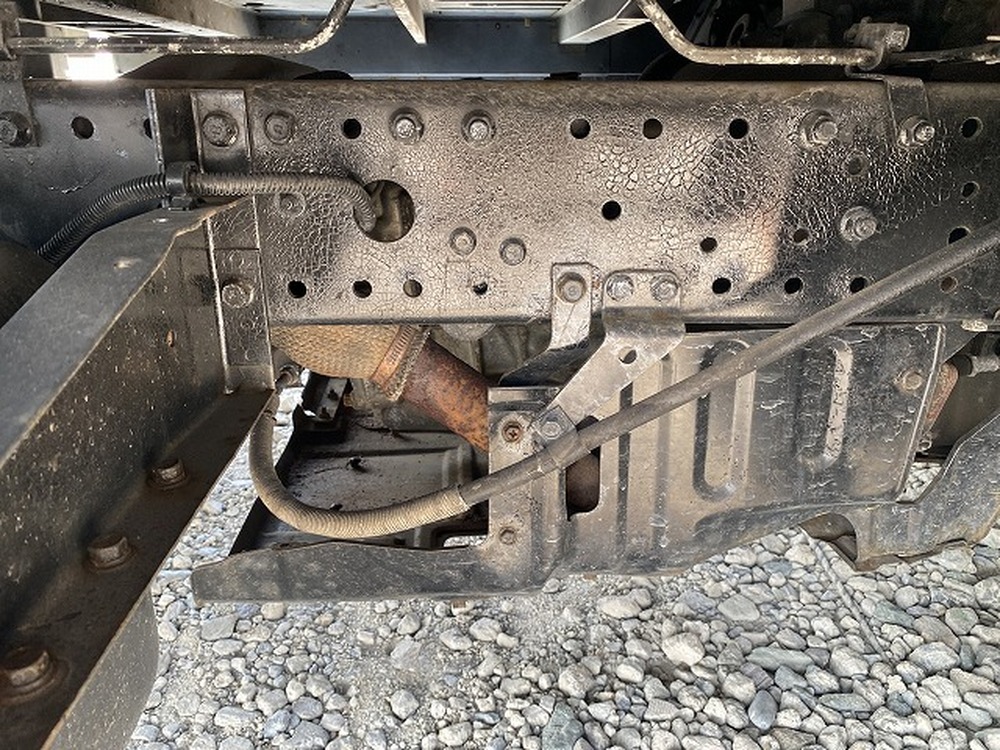 三菱ふそう　キャンターガッツ