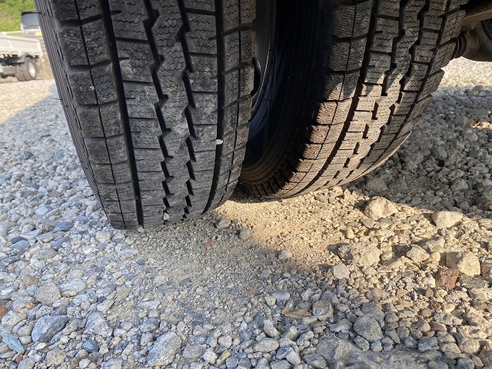 三菱ふそう　キャンターガッツ