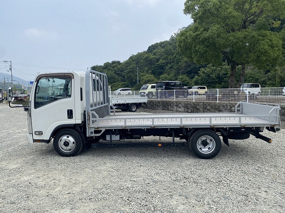 いすゞ　エルフ