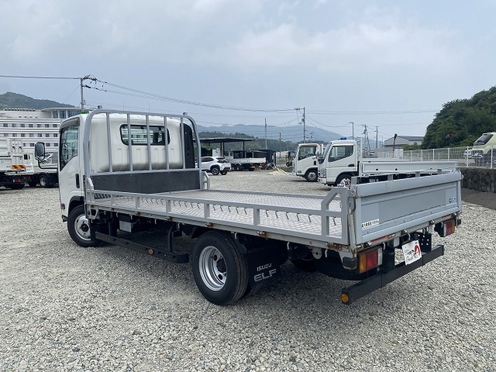 いすゞ　エルフ