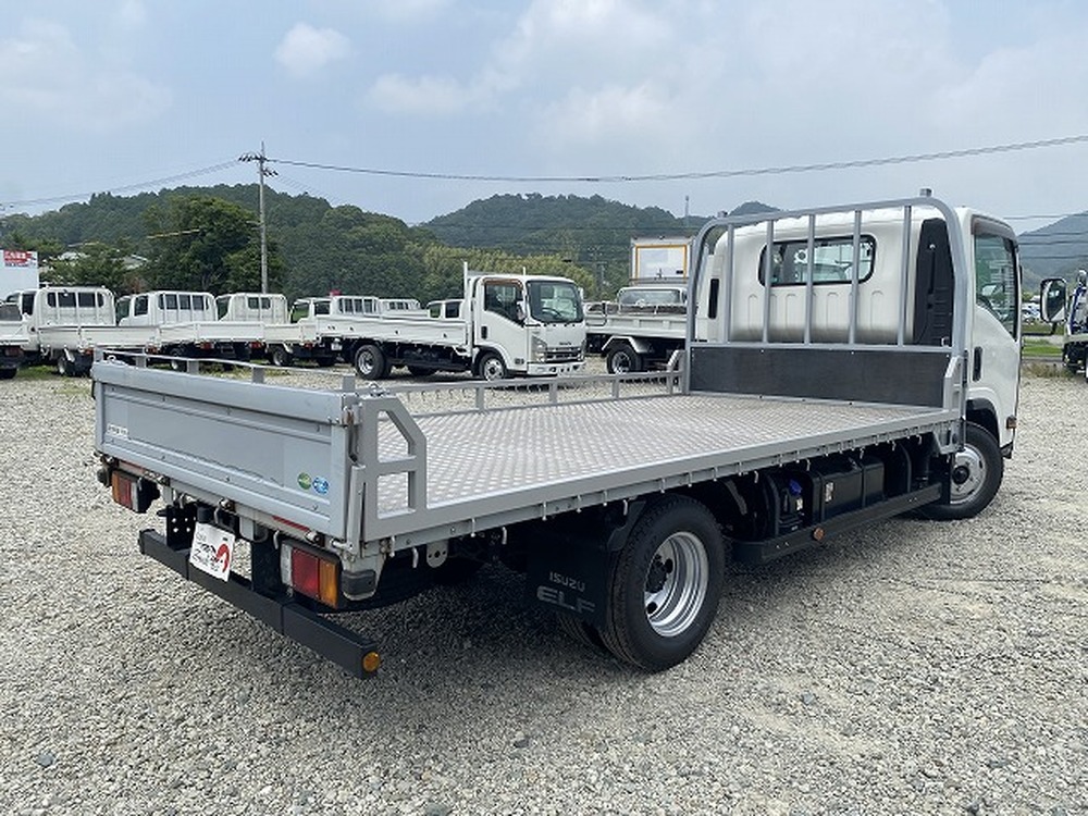 いすゞ　エルフ