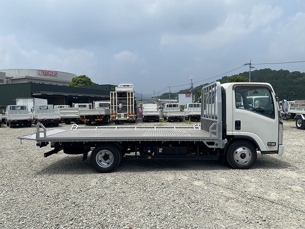 いすゞ　エルフ