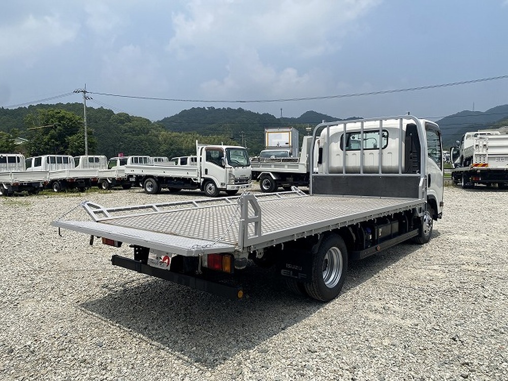 いすゞ　エルフ