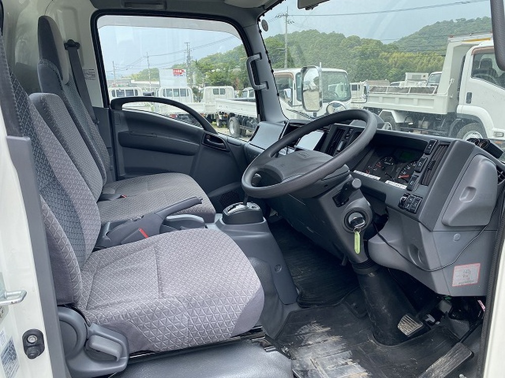 いすゞ　エルフ