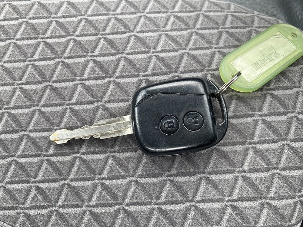 いすゞ　エルフ