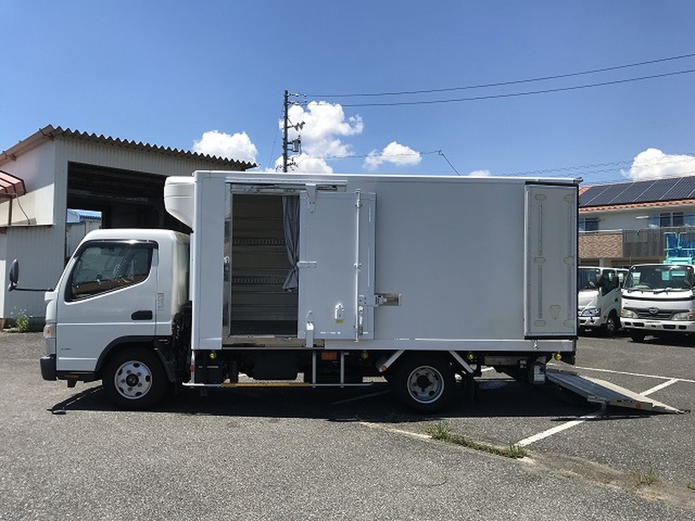 三菱ふそう　キャンター