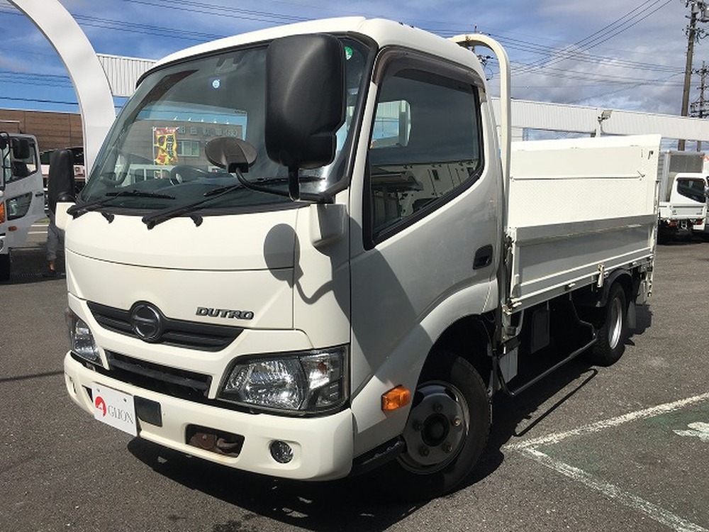 日野　デュトロ
