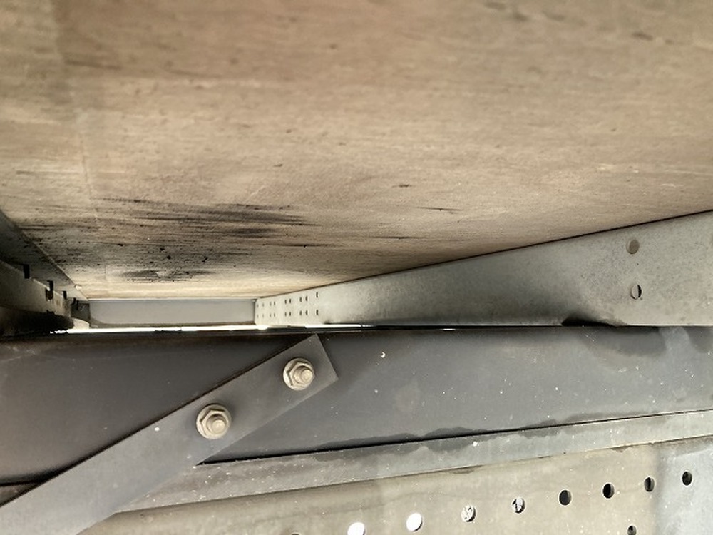 いすゞ　エルフ