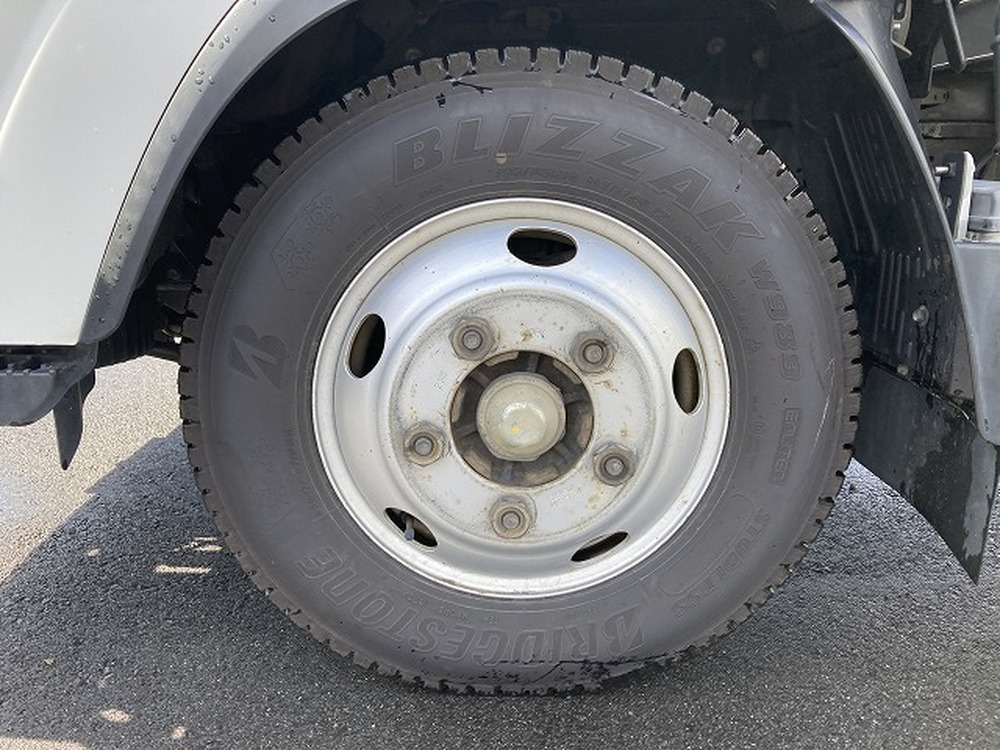 いすゞ　エルフ