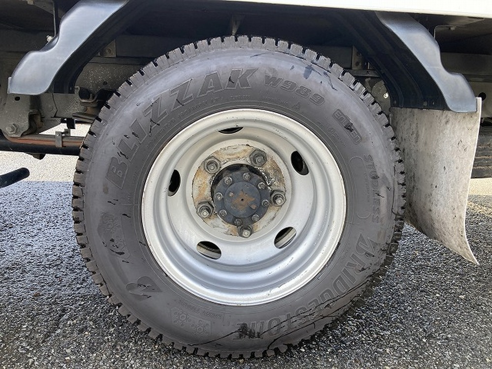 いすゞ　エルフ