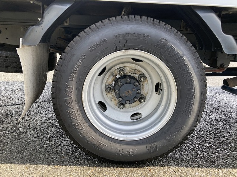 いすゞ　エルフ