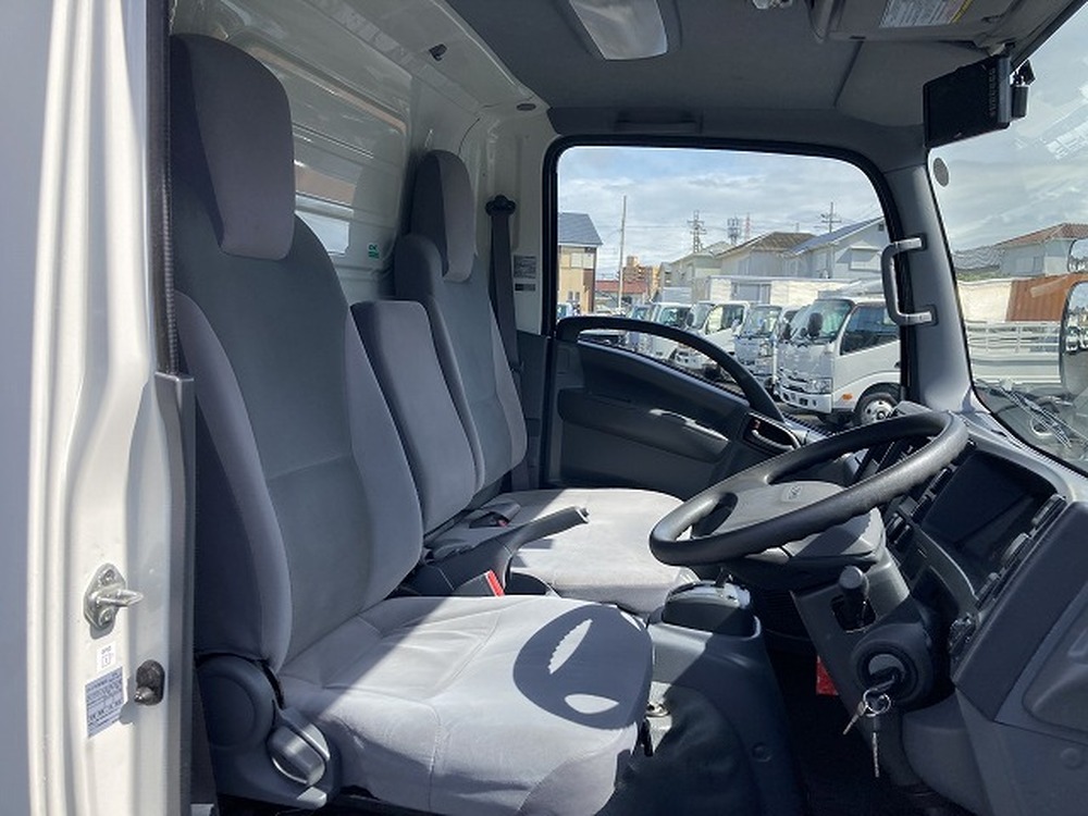 いすゞ　エルフ