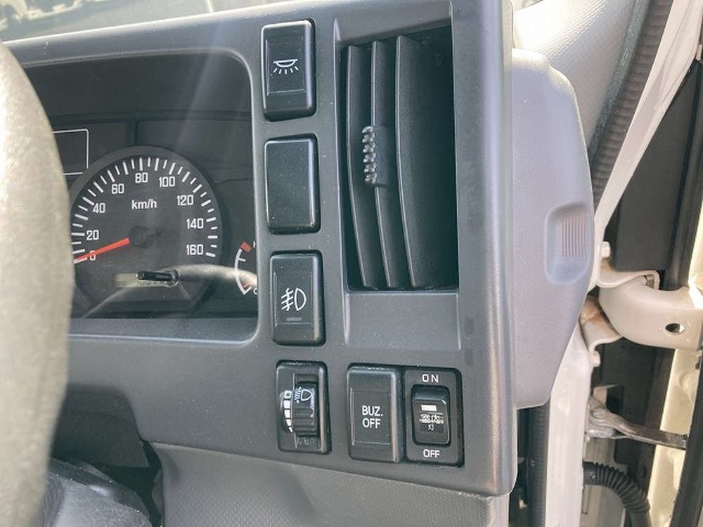 いすゞ　エルフ