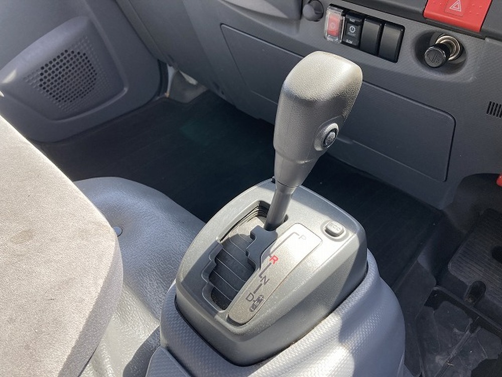 いすゞ　エルフ