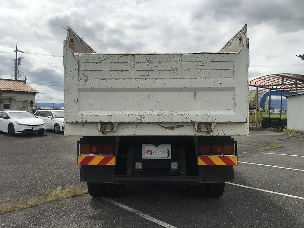 日野　プロフィア