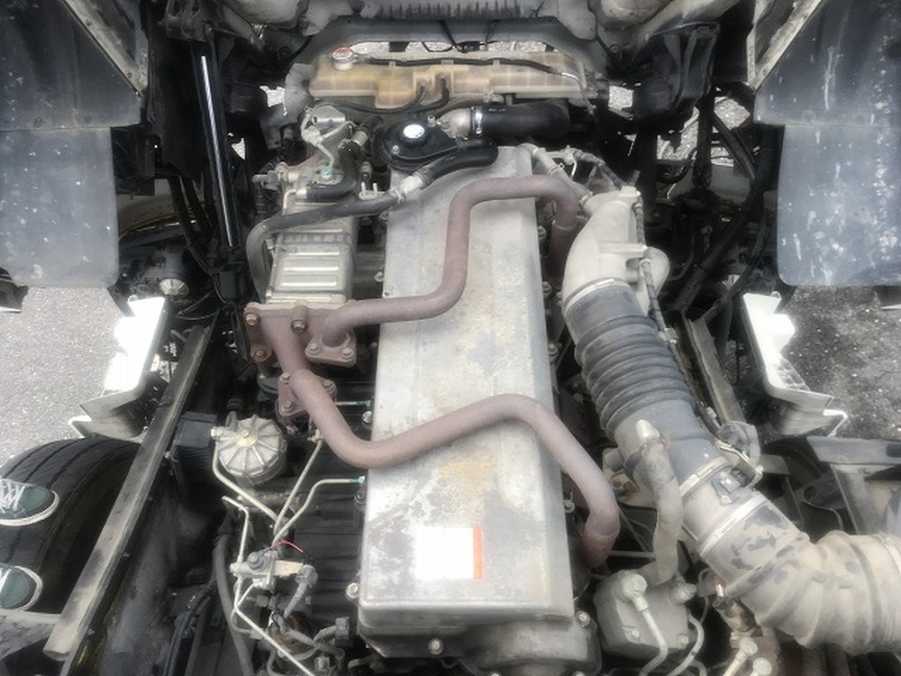 日野　プロフィア