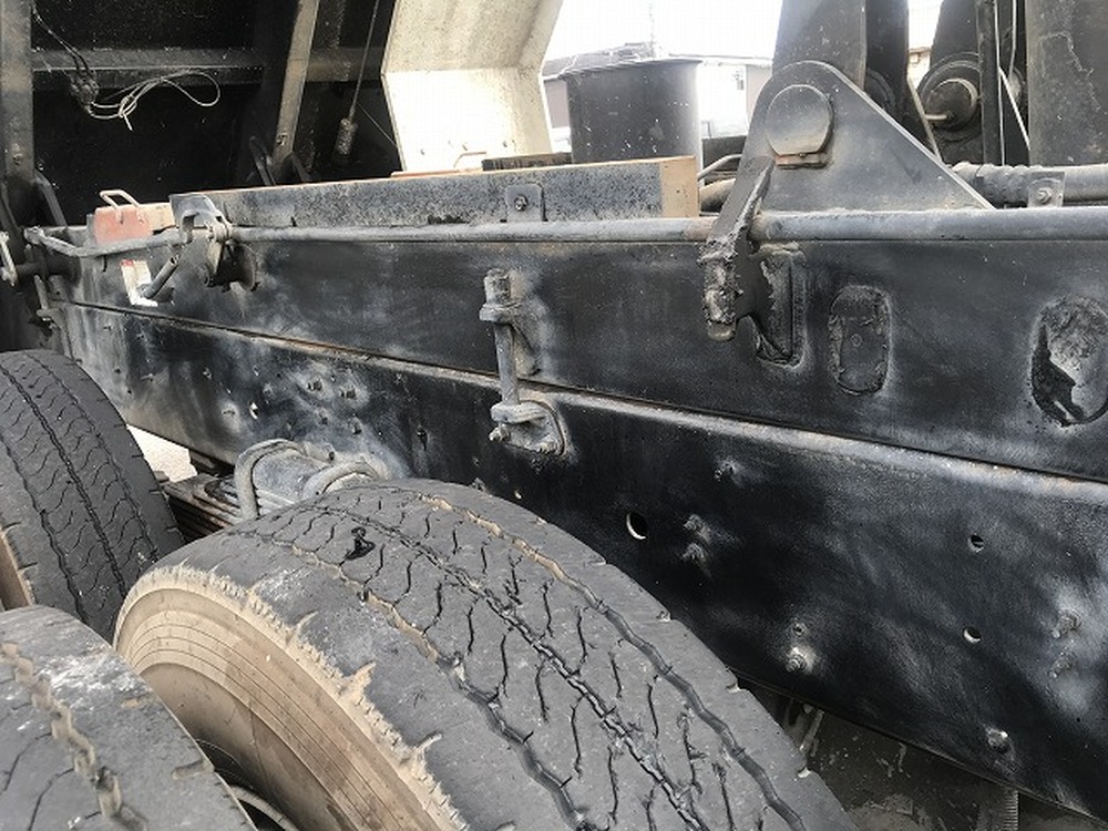 日野　プロフィア