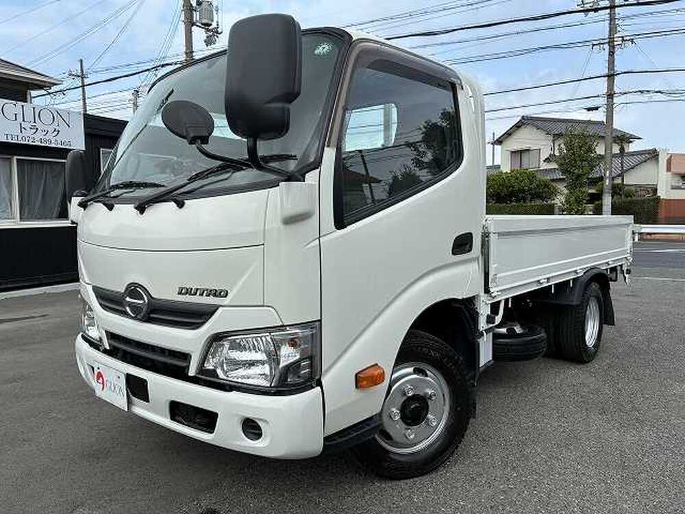 日野　デュトロ