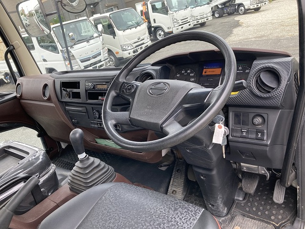 日野　レンジャー