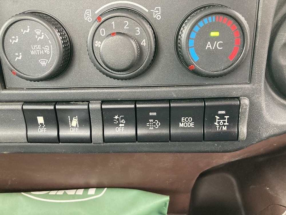 日野　レンジャー