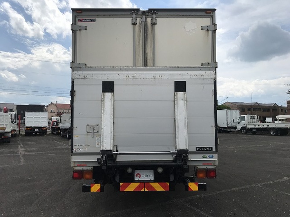 いすゞ　フォワード