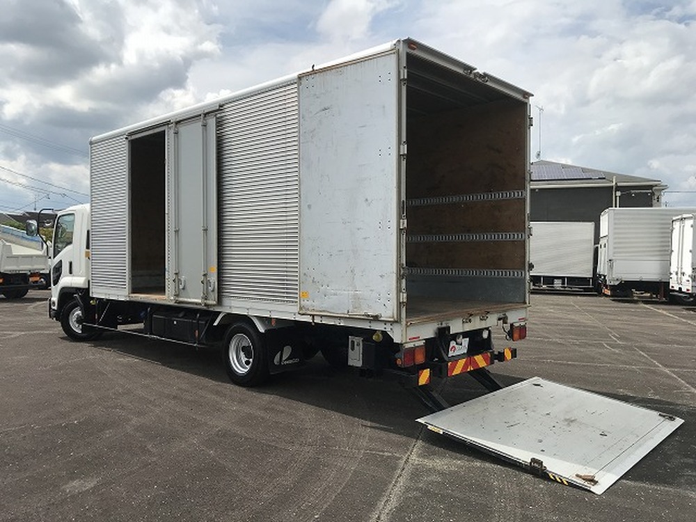 いすゞ　フォワード