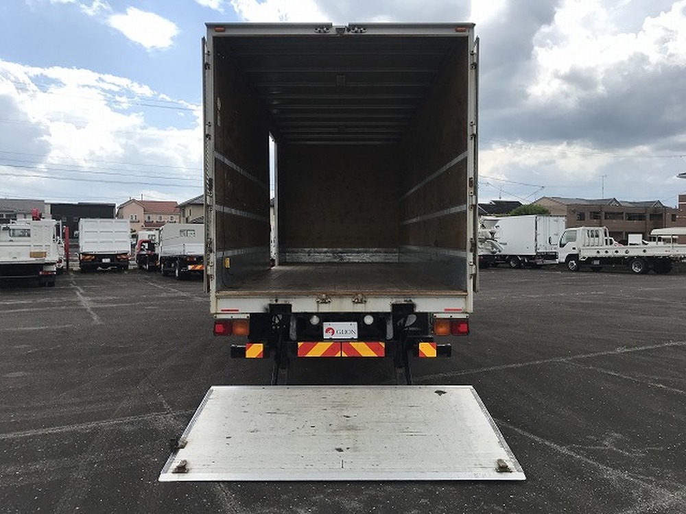 いすゞ　フォワード