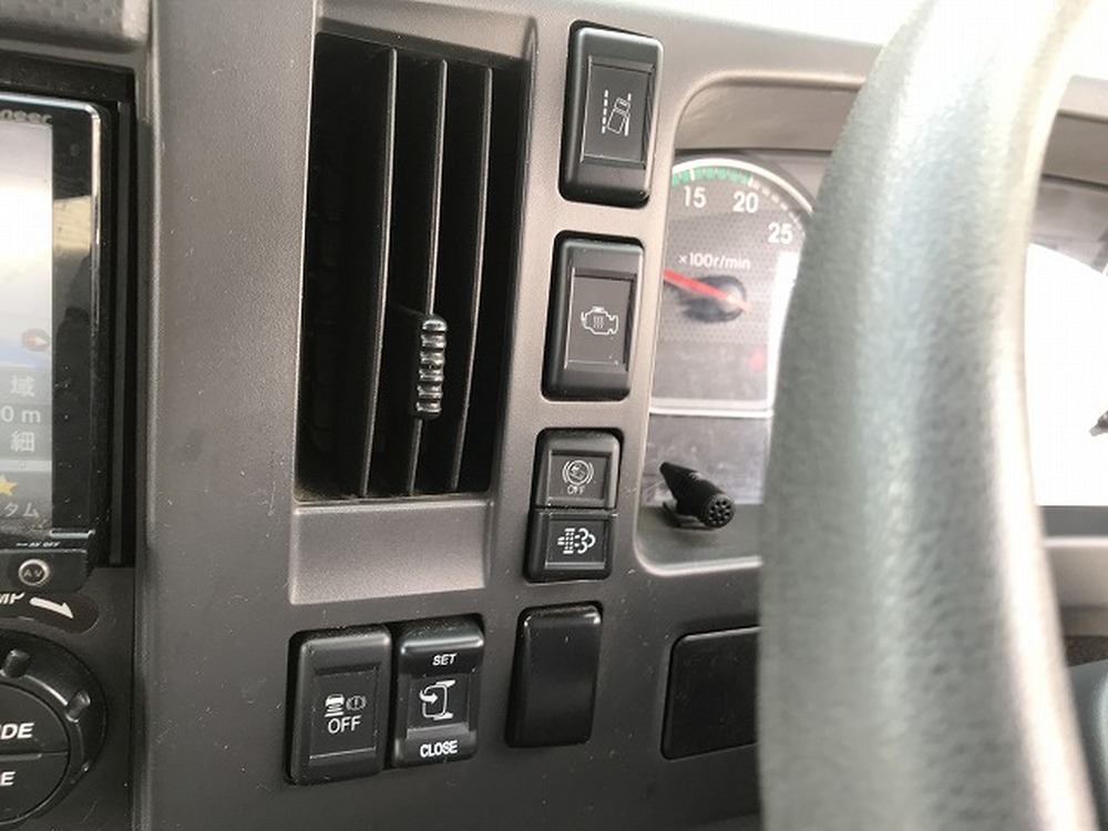 いすゞ　フォワード