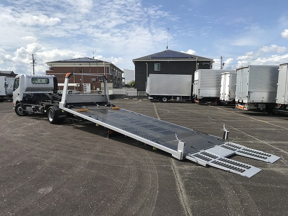 日野　デュトロ