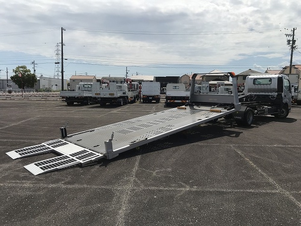 日野　デュトロ