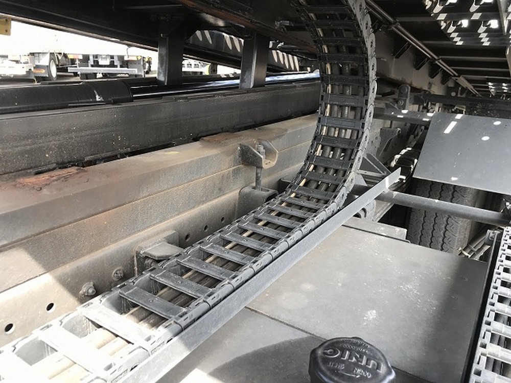 日野　デュトロ