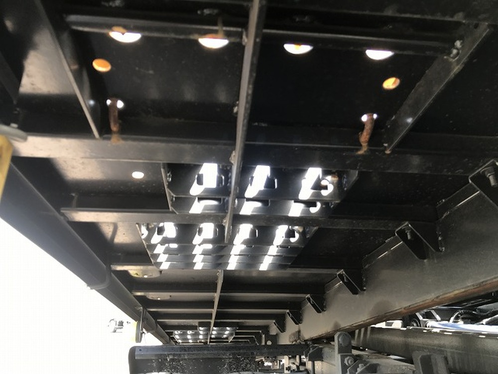 日野　デュトロ