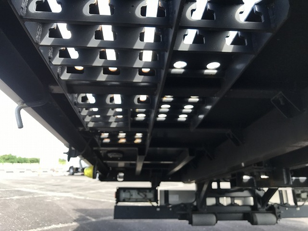 日野　デュトロ