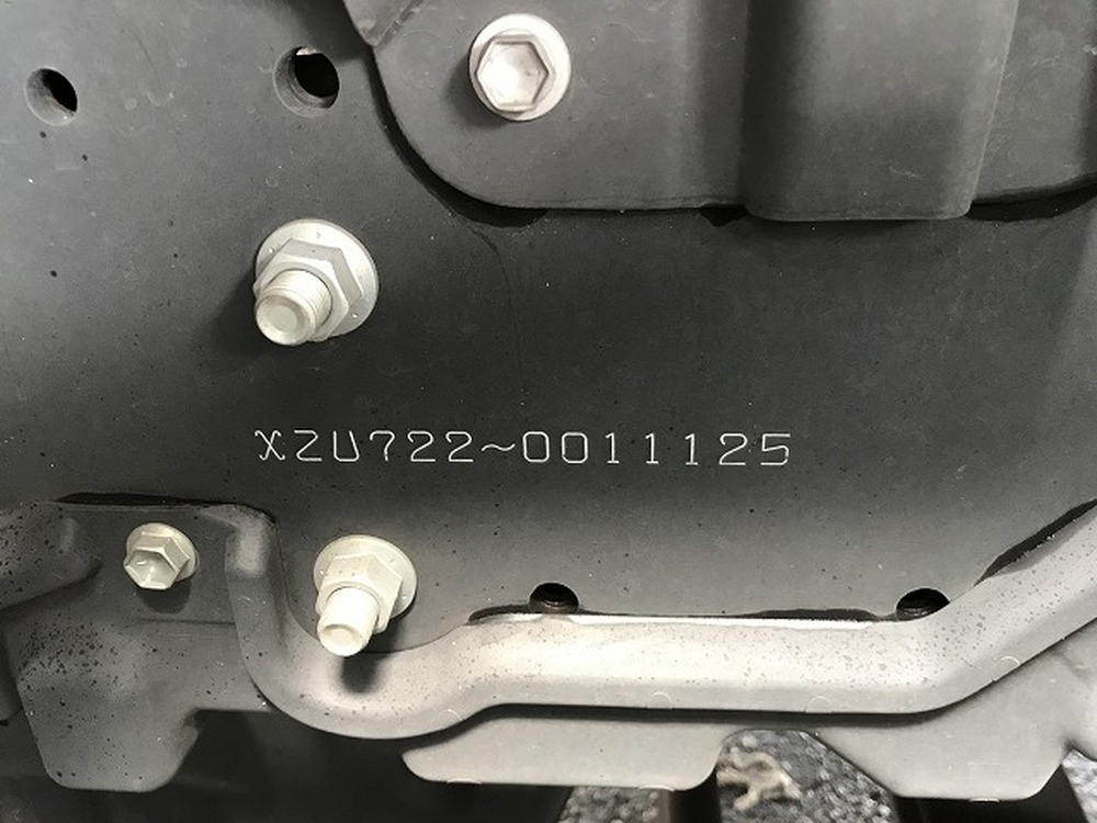 日野　デュトロ