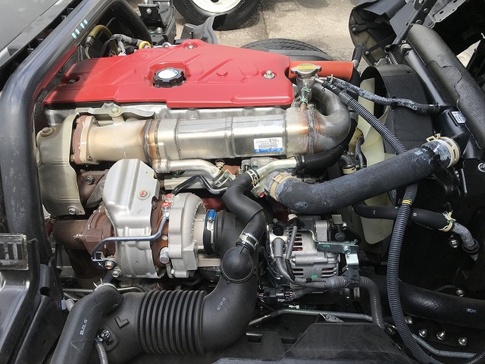 日野　デュトロ