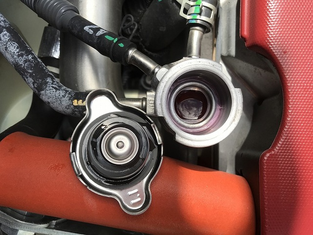 日野　デュトロ