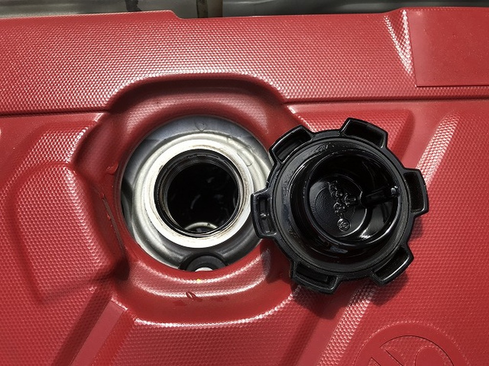 日野　デュトロ