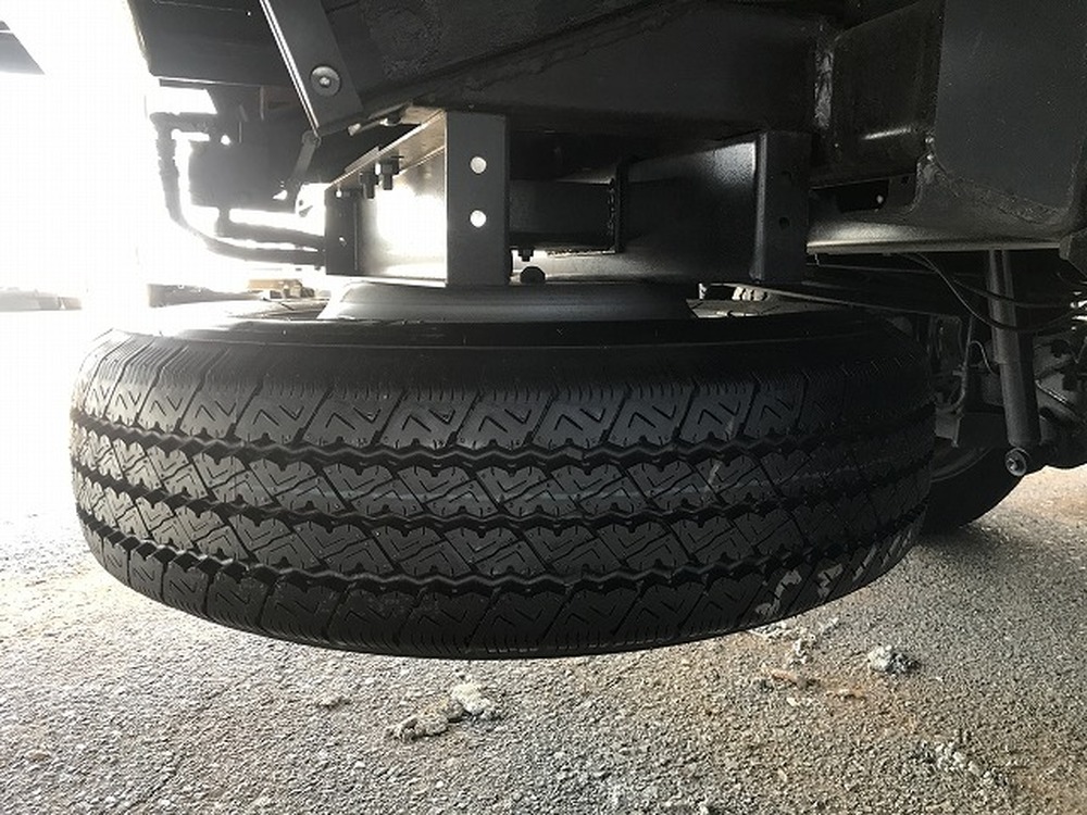 日野　デュトロ