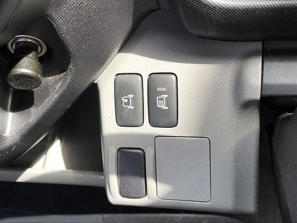 日野　デュトロ