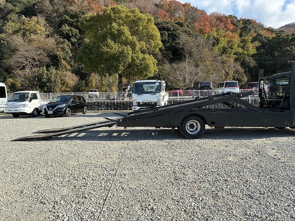 三菱ふそう　キャンター