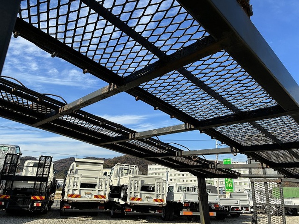 三菱ふそう　キャンター