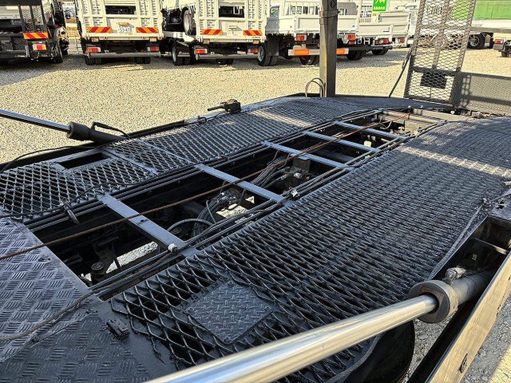 三菱ふそう　キャンター