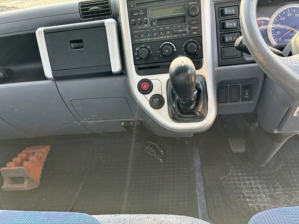 三菱ふそう　キャンター