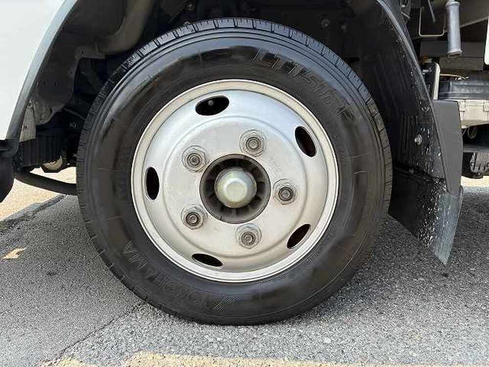 いすゞ　エルフ