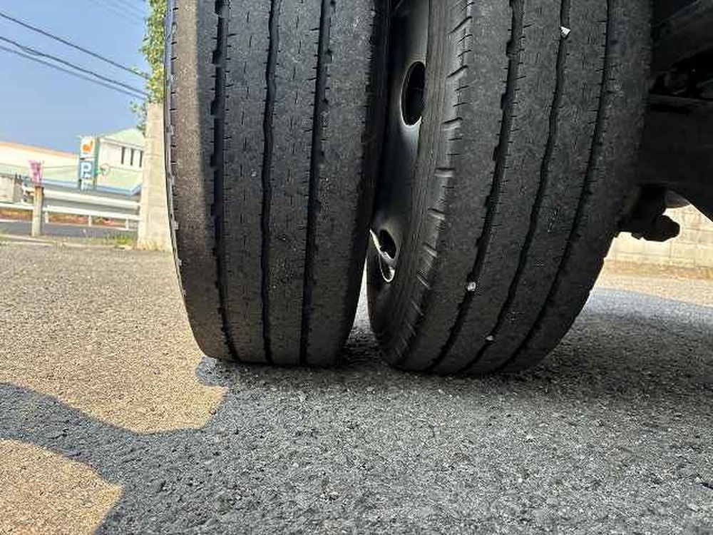 いすゞ　エルフ